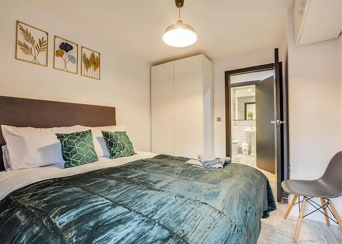 New York Leeds (West Yorkshire)